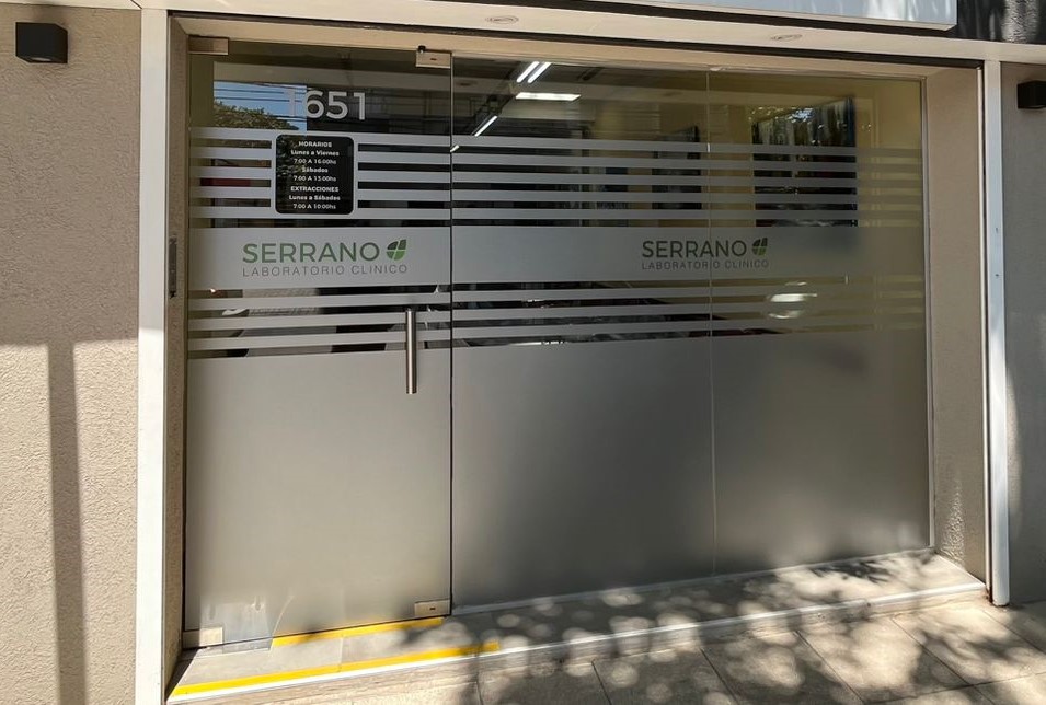 Frente de Laboratorio Prado sede Serrano